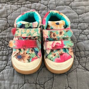 See Kai Run Floral Kids Hi-Top Sneakers with Velcro size 5